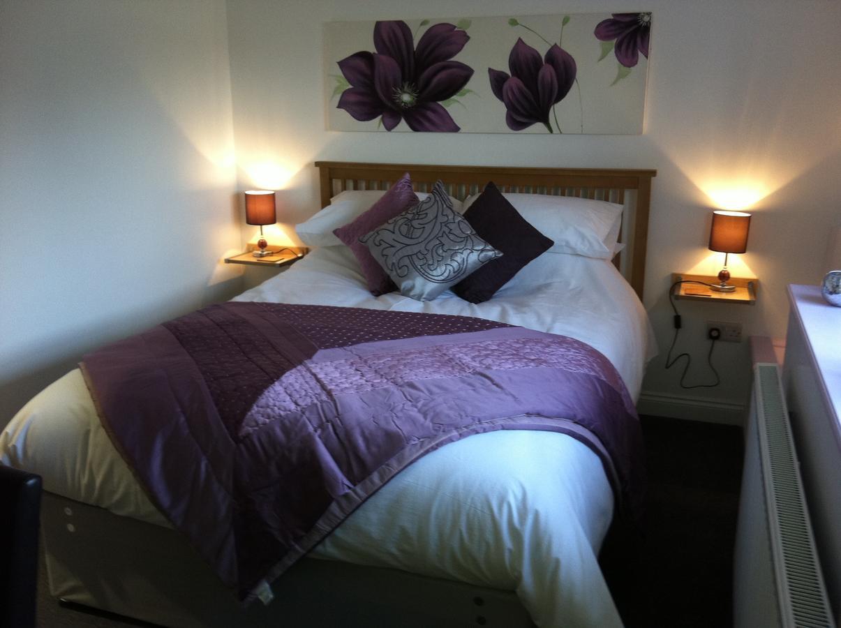 Potterspury The Coffee Pot Tavern B&B 외부 사진
